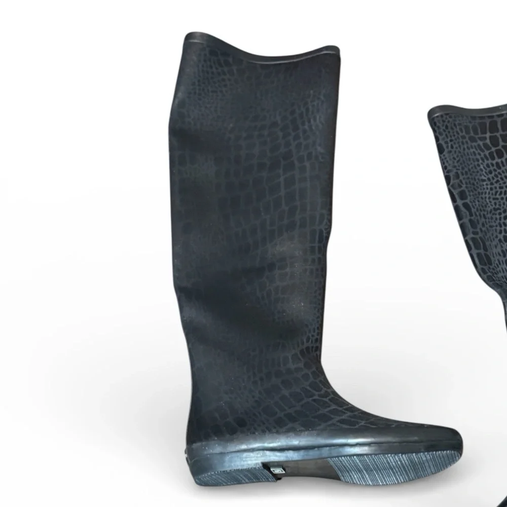 Henry Ferrera Black Knee High Croc-Embossed Winter Boots Size 6 Rain Winter
